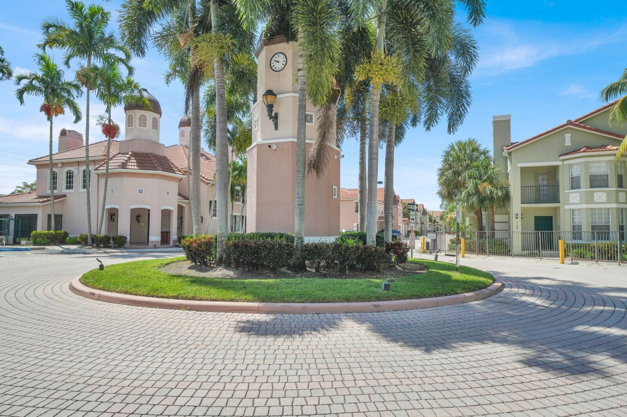709 Belmont Place, Unit 709, Boynton Beach, FL 33436 Photo