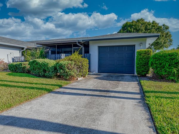 1706 N Dovetail Drive, Unit H, Fort Pierce, FL 34982