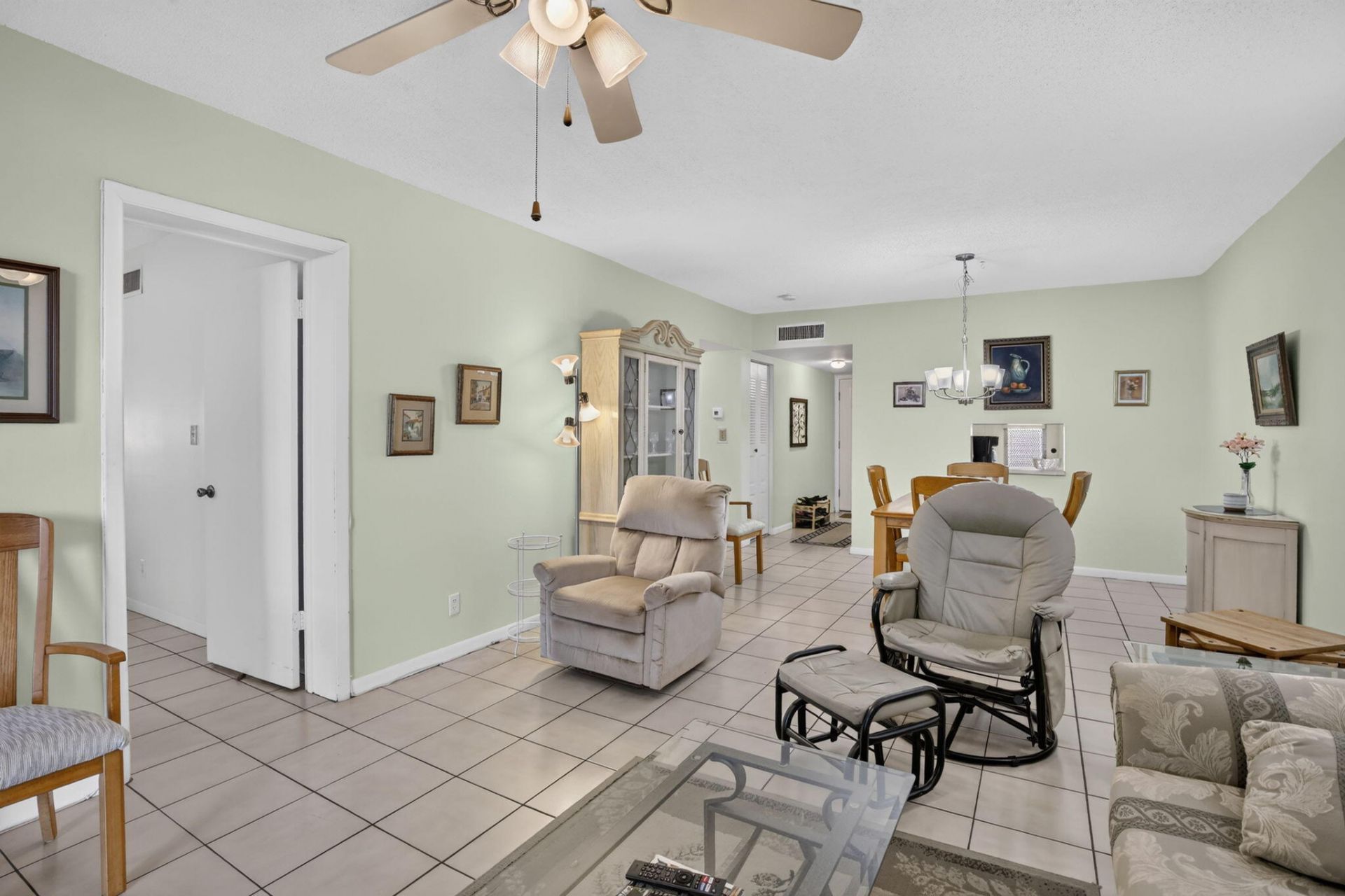 1103 NW 58th Terrace, Unit 420, Sunrise, FL 33313 Photo