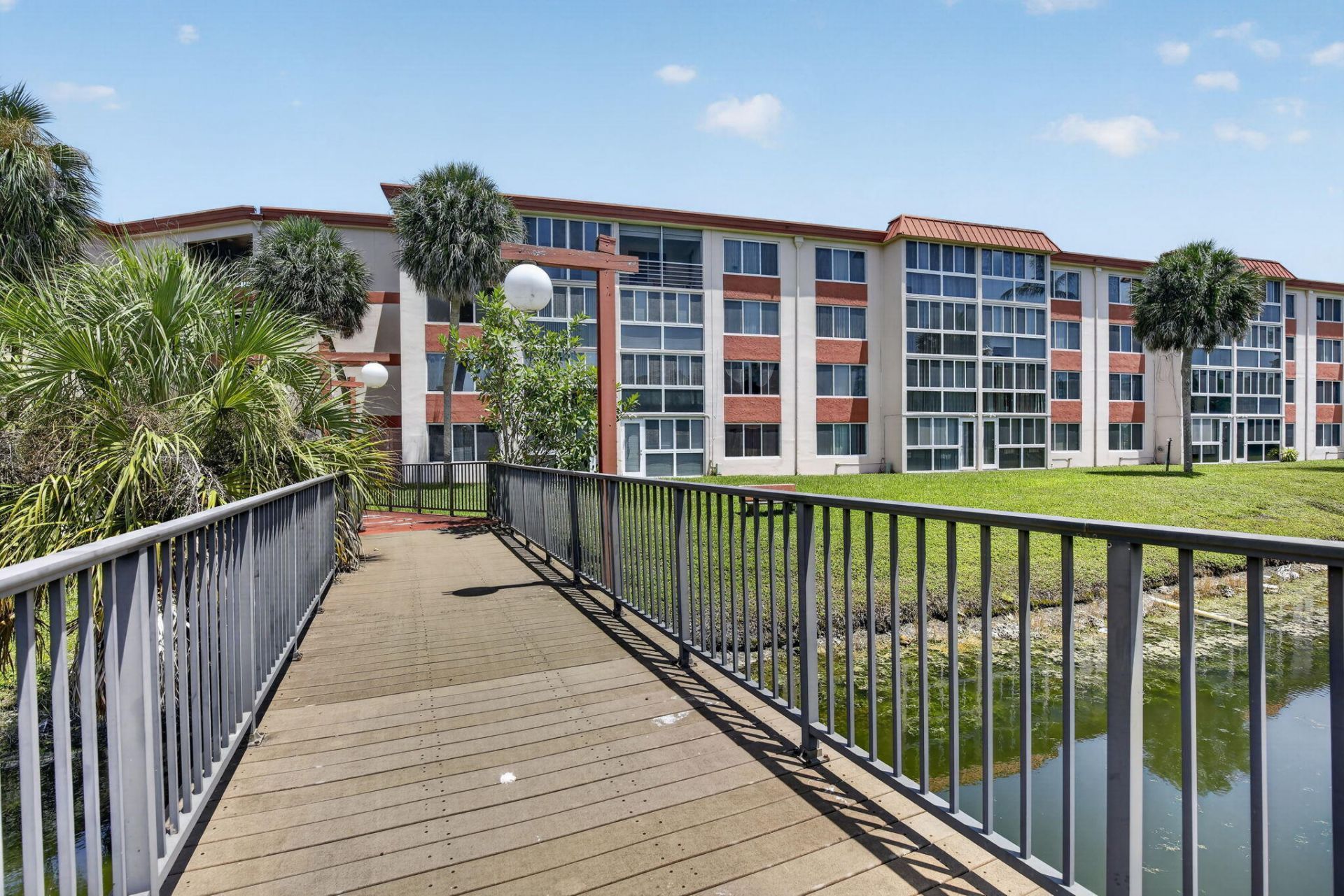 1103 NW 58th Terrace, Unit 420, Sunrise, FL 33313 Photo