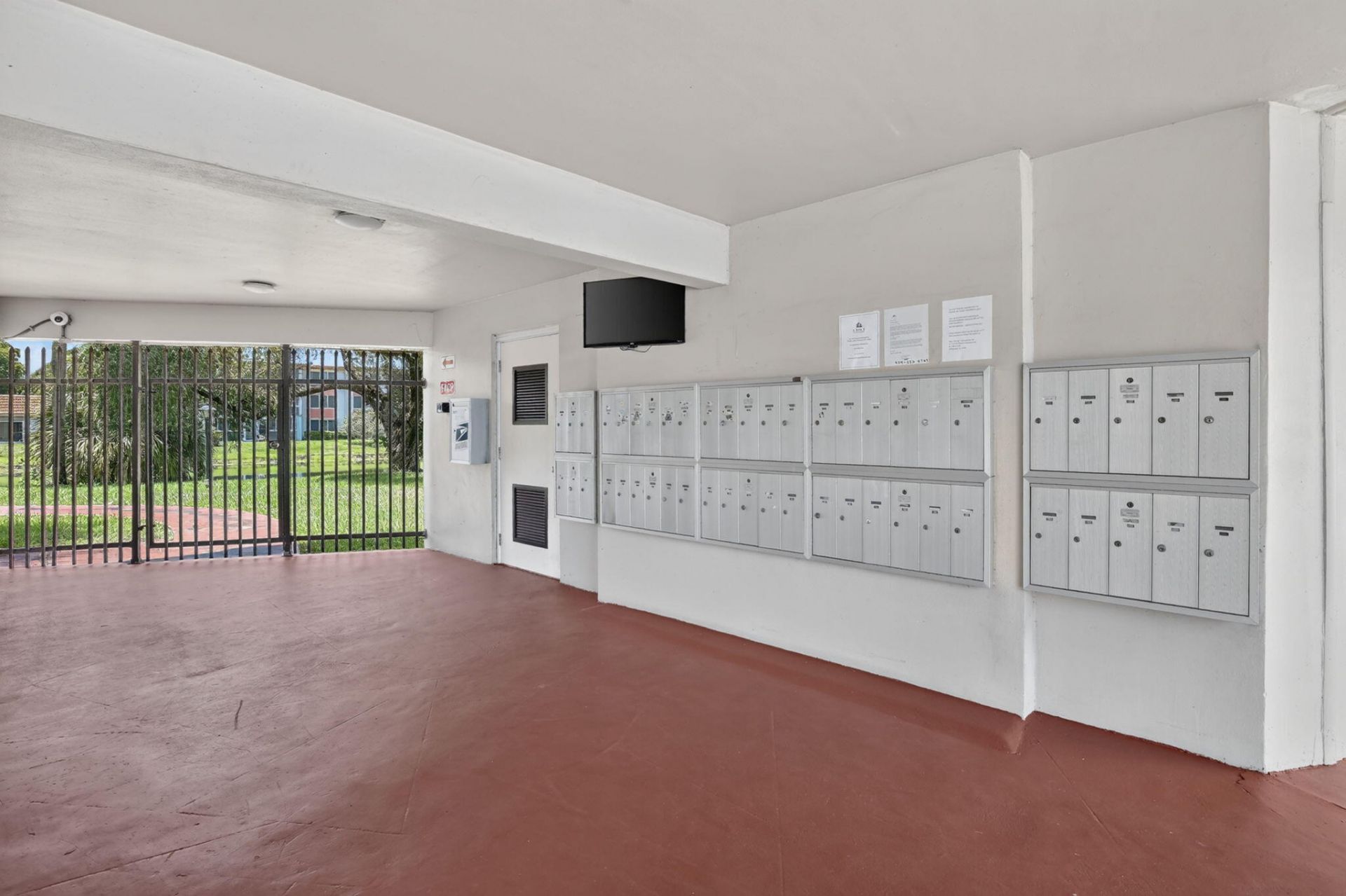 1103 NW 58th Terrace, Unit 420, Sunrise, FL 33313 Photo
