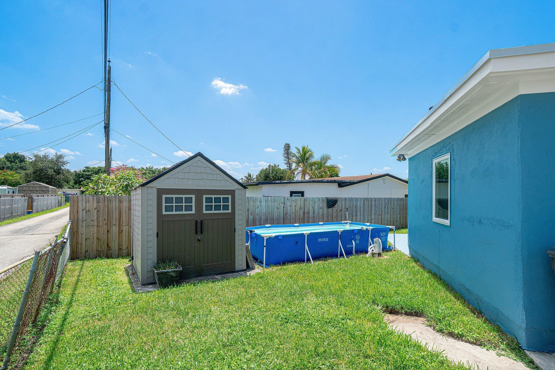 5134 Canal Road, West Palm Beach, FL 33415 Photo