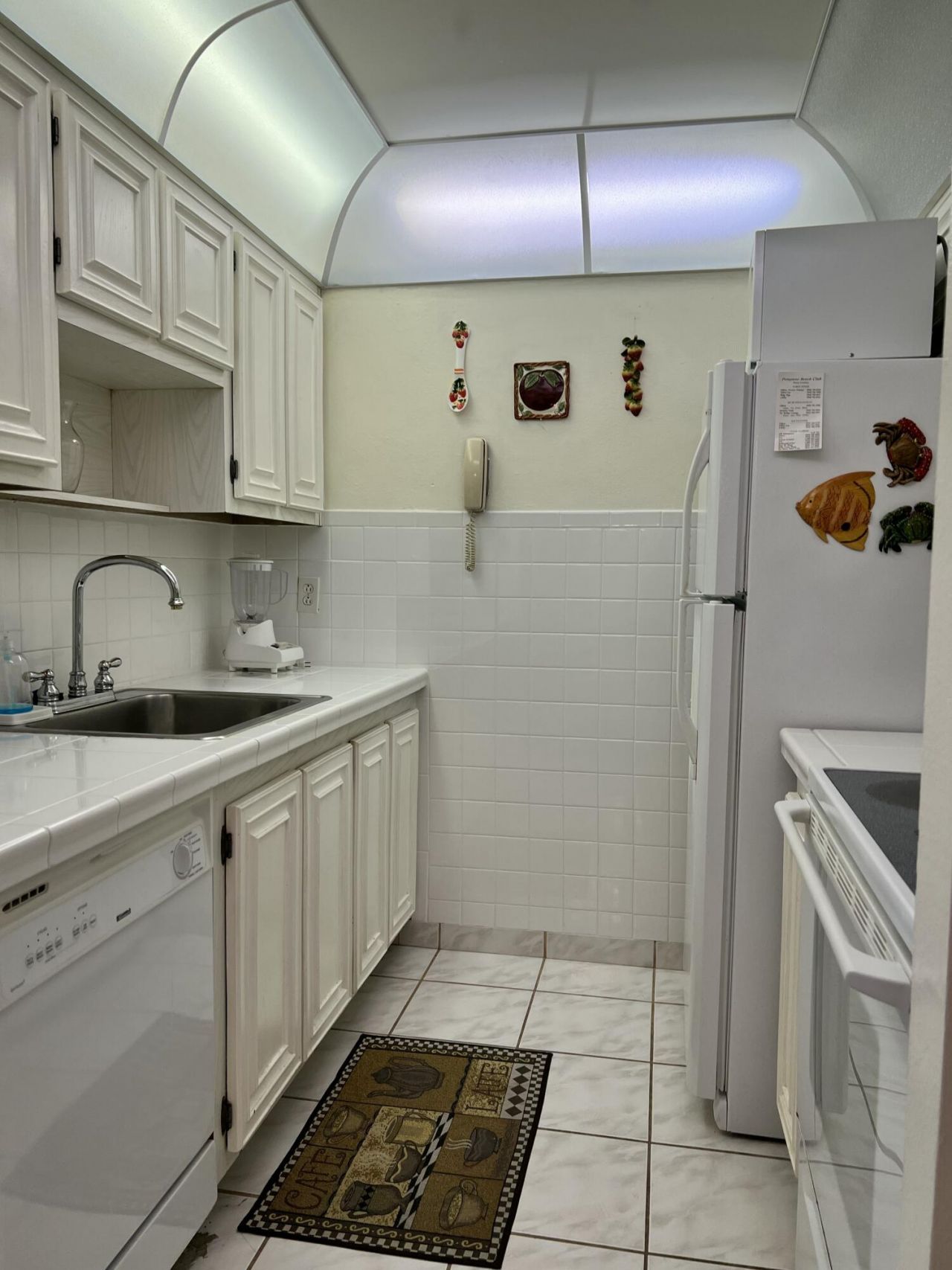 111 Briny Avenue, Unit 1405, Pompano Beach, FL 33062 Photo