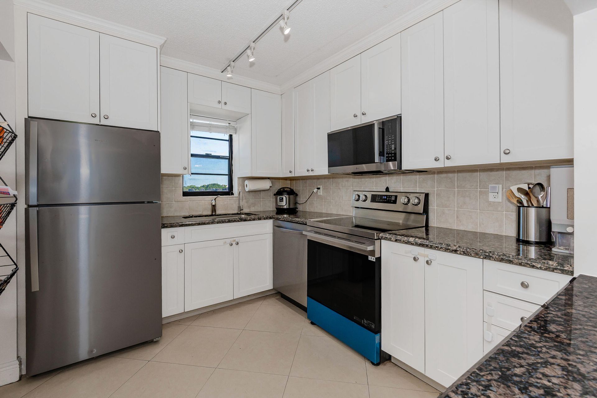 9235 SW 8th Street, Unit 502, Boca Raton, FL 33428 Photo