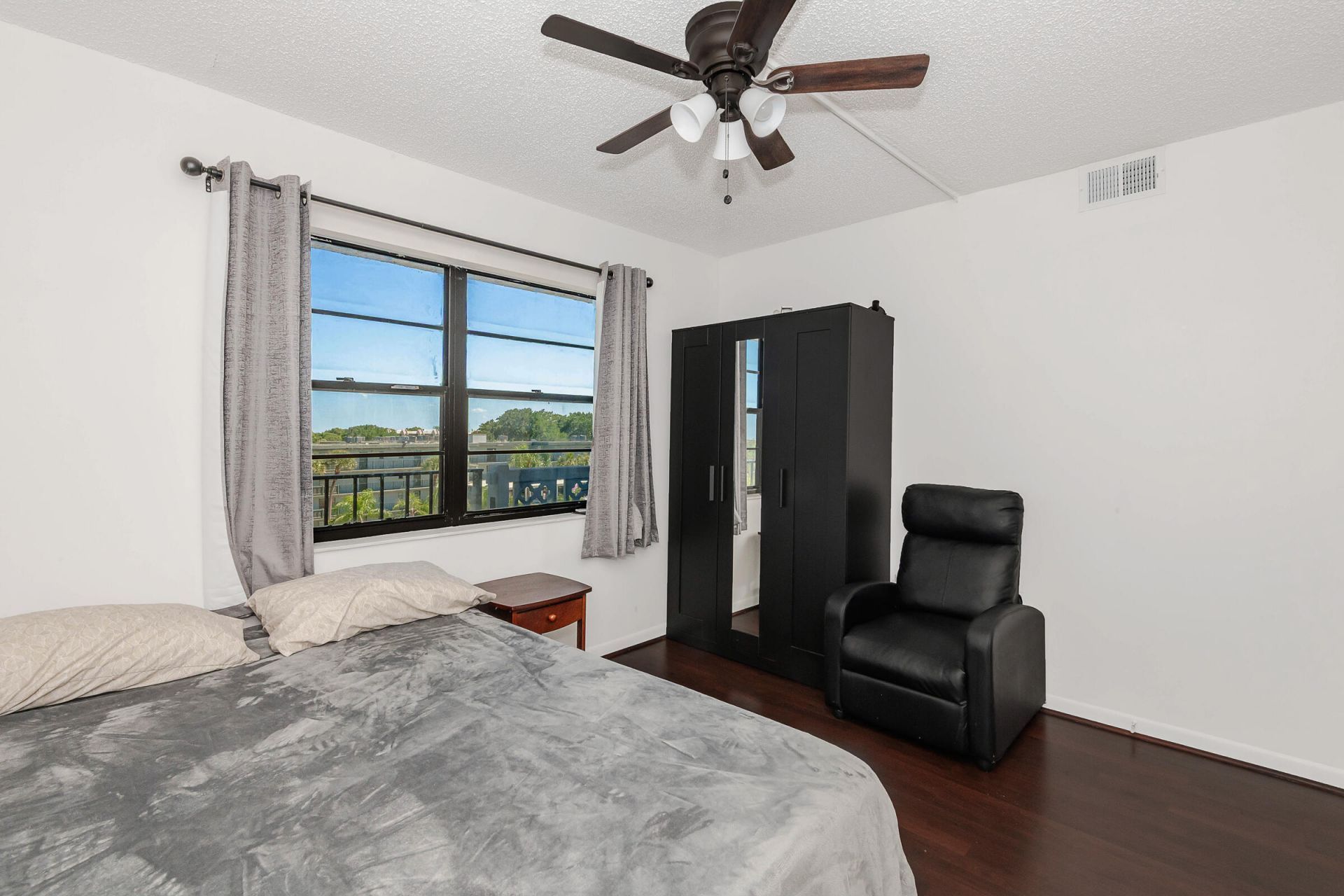 9235 SW 8th Street, Unit 502, Boca Raton, FL 33428 Photo