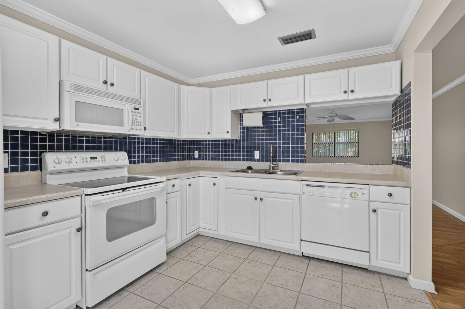 184 Mastic Tree Court, Royal Palm Beach, FL 33411 Photo
