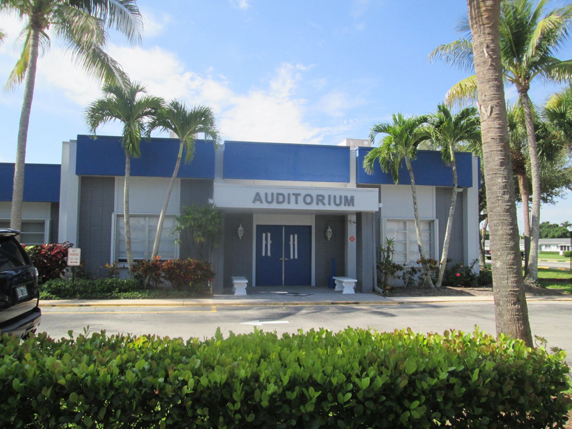 2611 W Barkley Drive W, Unit E, West Palm Beach, FL 33415 Photo