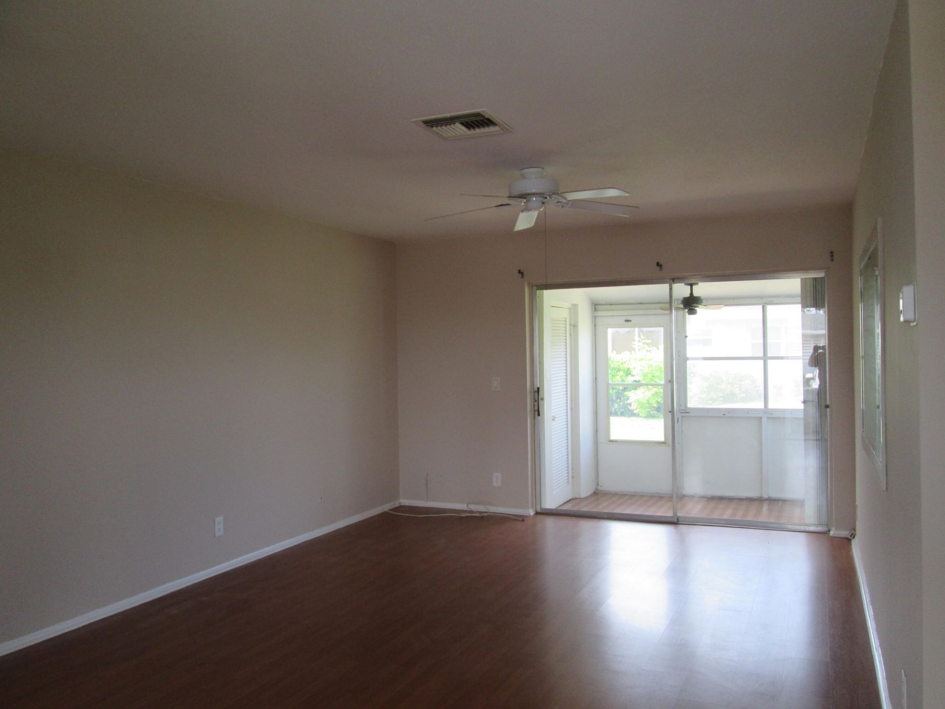 2611 W Barkley Drive W, Unit E, West Palm Beach, FL 33415 Photo