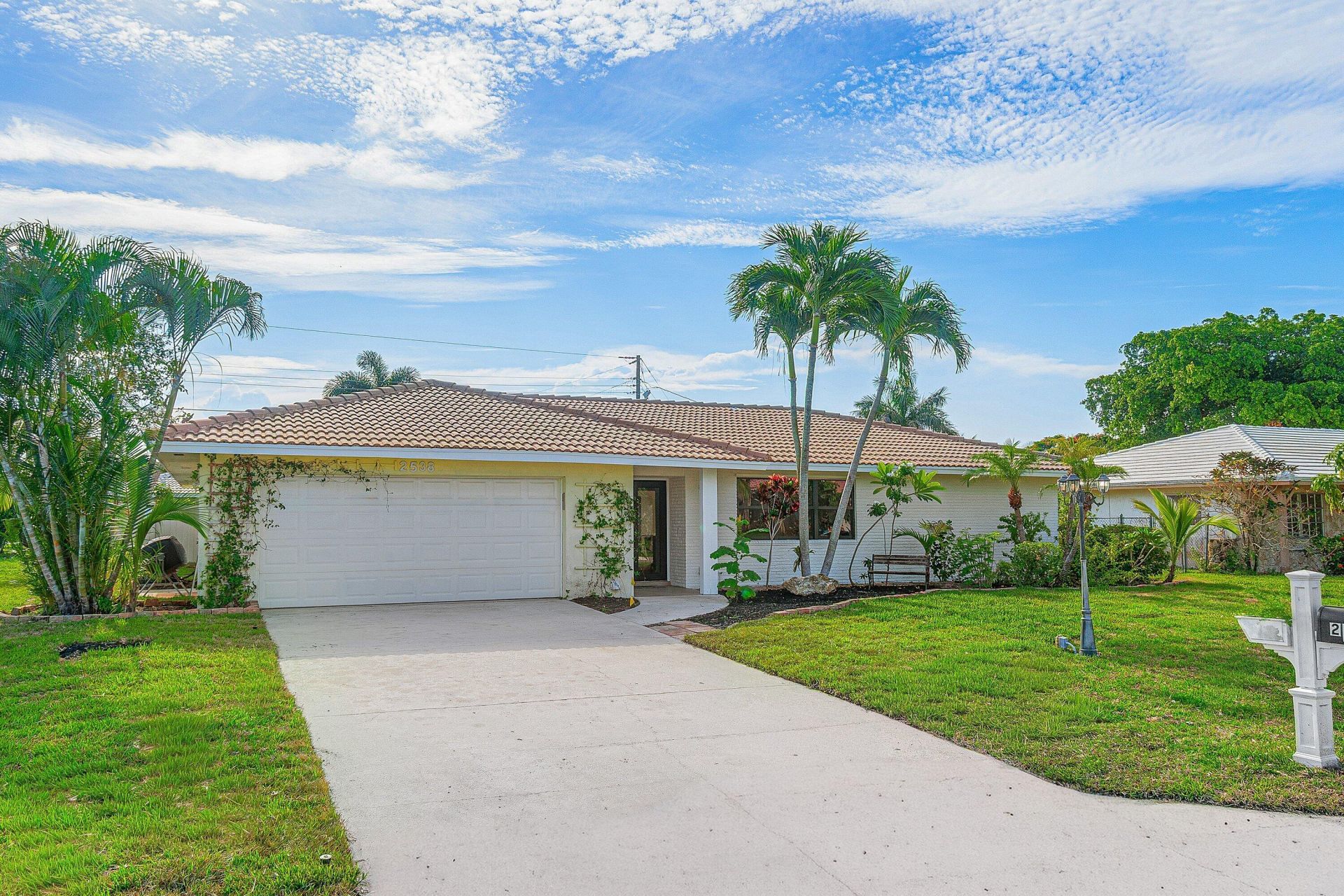 2538 SW 13th Court, Boynton Beach, FL 33426 Photo