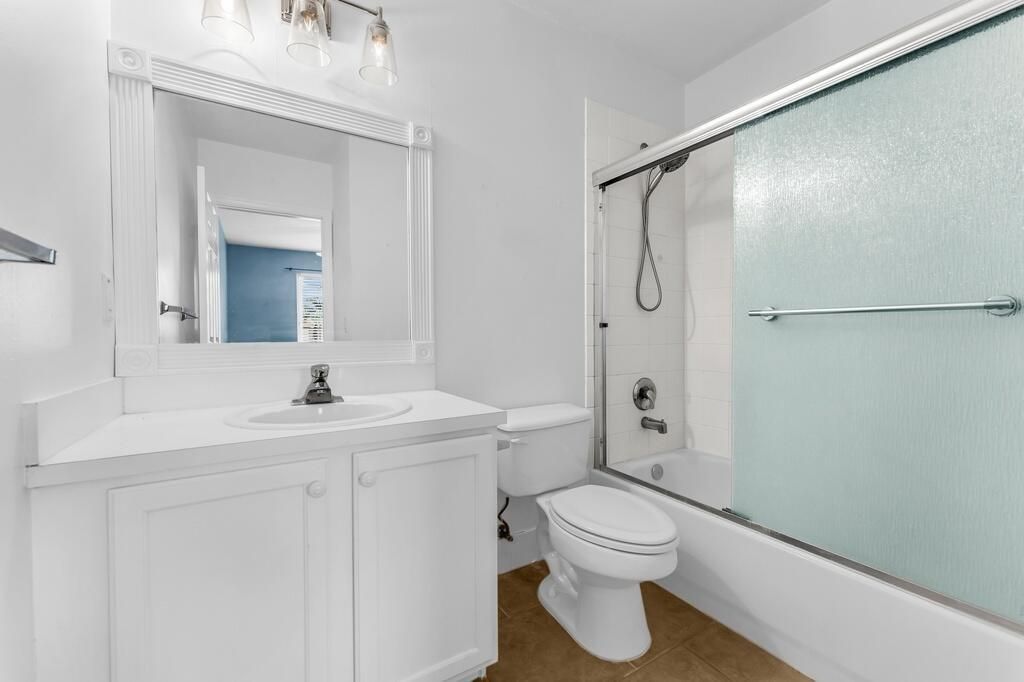 6215 Eaton Street, West Palm Beach, FL 33411 Photo