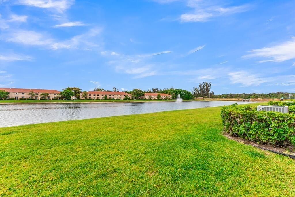 6215 Eaton Street, West Palm Beach, FL 33411 Photo