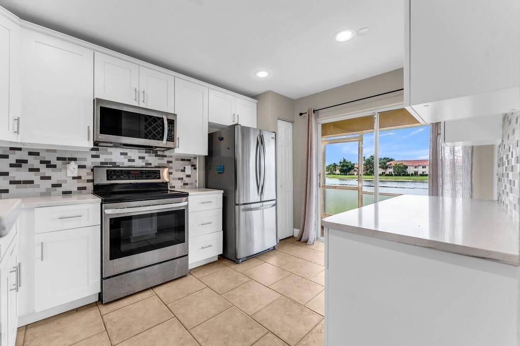6215 Eaton Street, West Palm Beach, FL 33411 Photo
