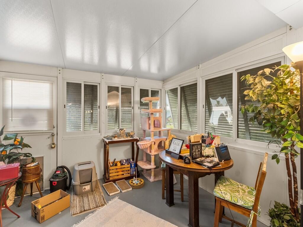 385 NE Jade Circle, Jensen Beach, FL 34957 Photo