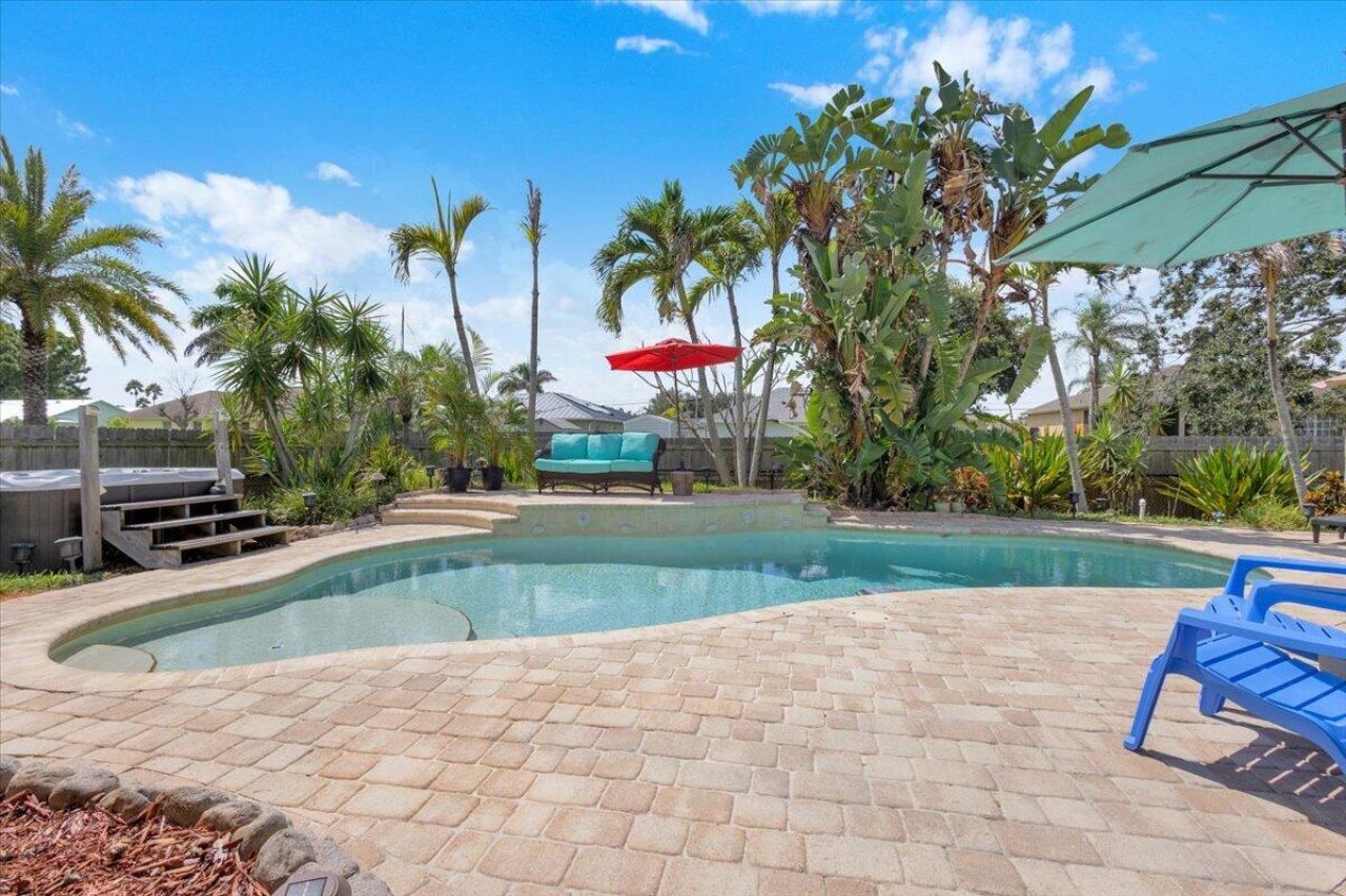568 SE Nome Drive, Port Saint Lucie, FL 34984 Photo