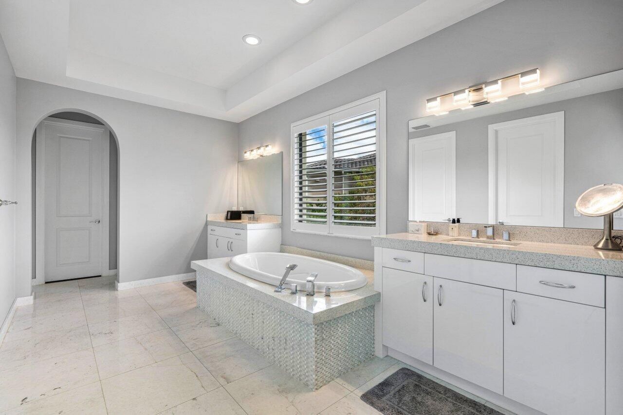 17511 Cadena Drive, Boca Raton, FL 33496 Photo
