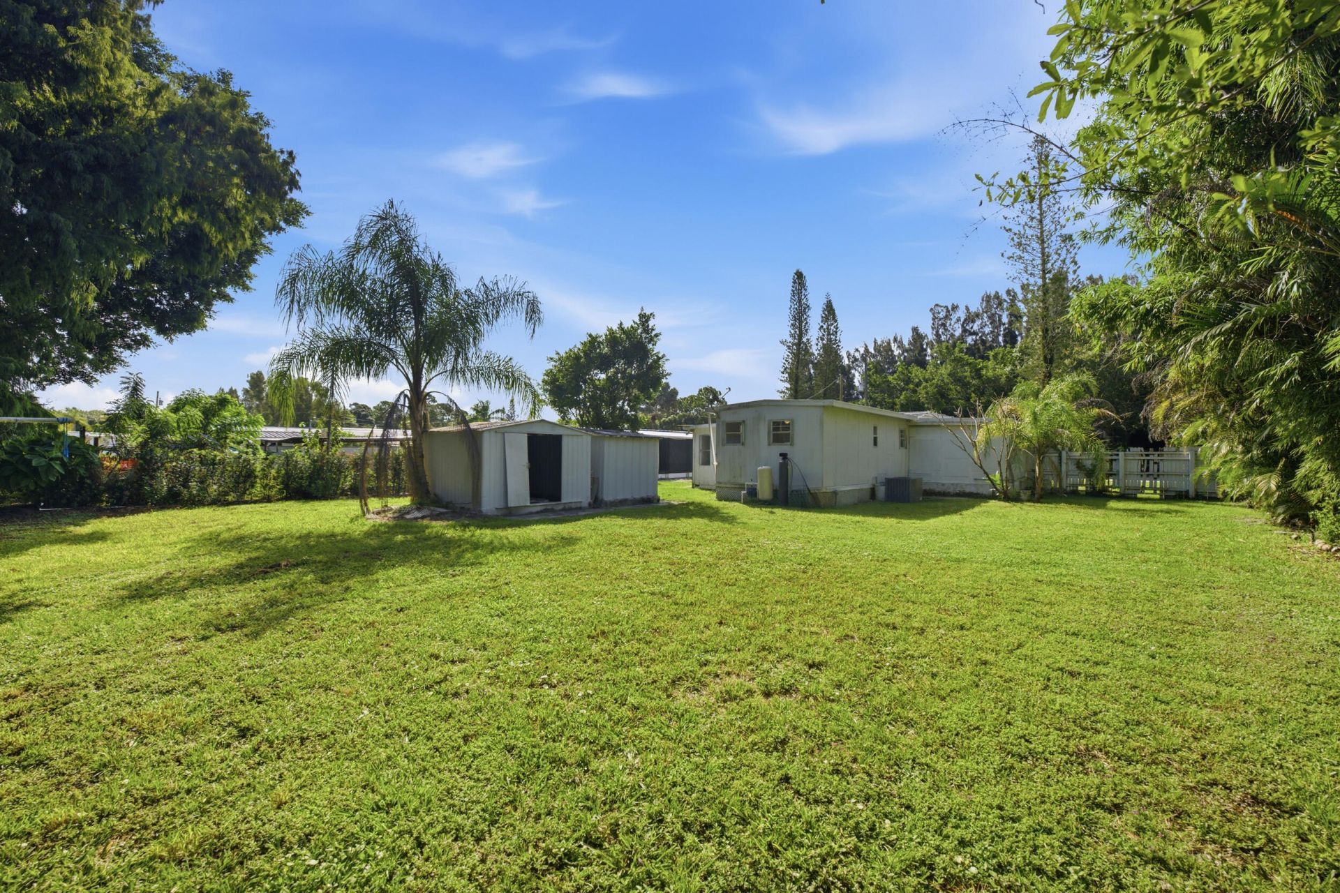 1823 SW College Street, Stuart, FL 34997 Photo