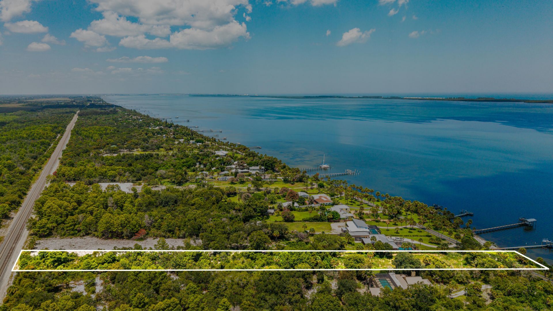 7507 S Indian River Drive, Fort Pierce, FL 34982 Photo