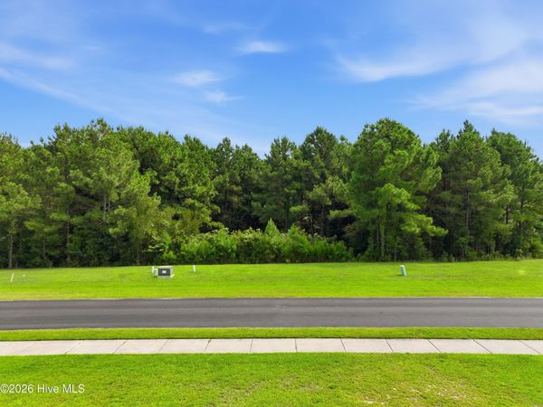 324 Spicer Lake Drive, Holly Ridge, NC 28445