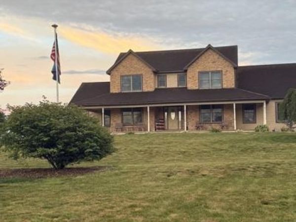 324 CHESTNUT HILL ROAD, FREDERICKSBURG, PA 17026
