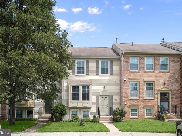 10 ALMADEN PLACE, GAITHERSBURG, MD 20878