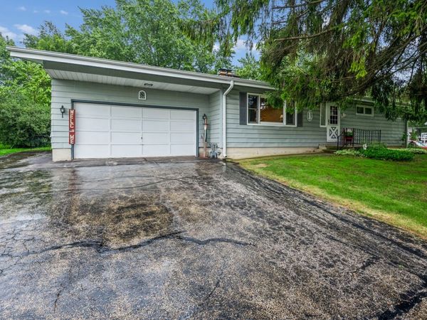 41061 N 3rd Street , Antioch, IL 60002