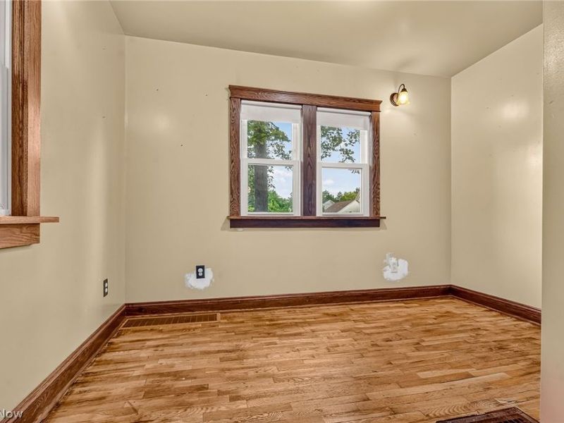 278 Prospect Road , Berea, OH 44017 Photo 11