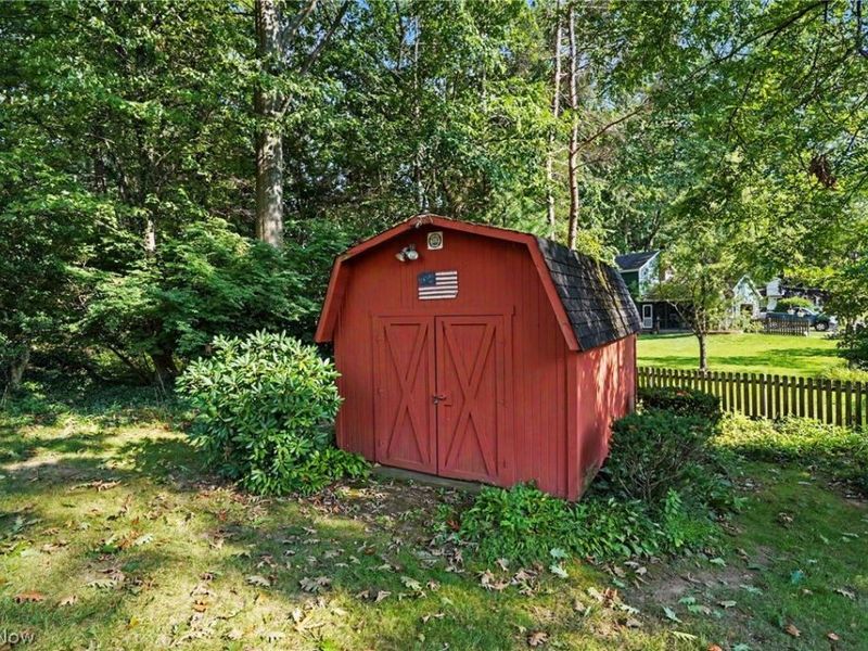 2493 Jennifer Drive, Poland, OH 44514 Photo 38