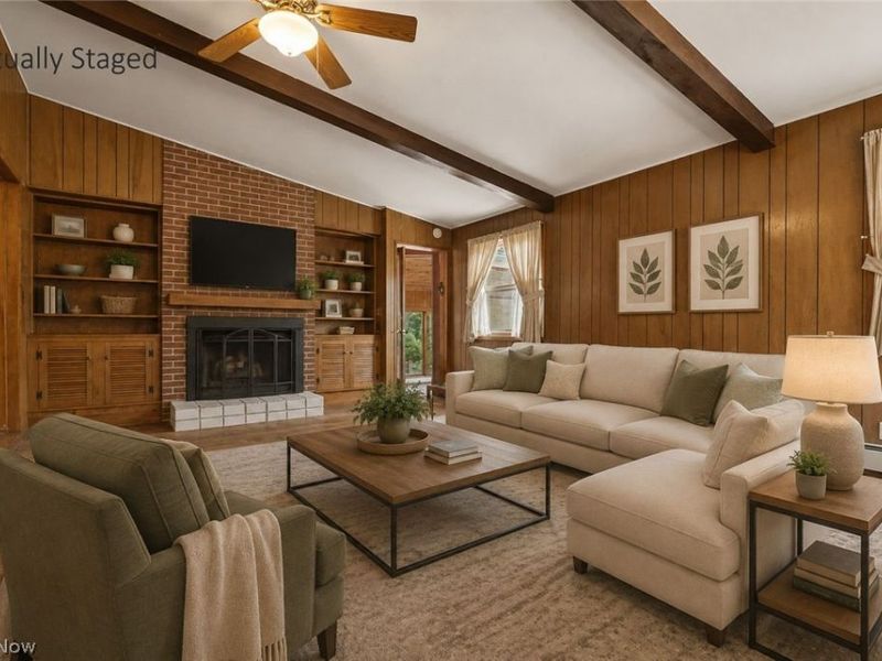 2493 Jennifer Drive, Poland, OH 44514 Photo 4