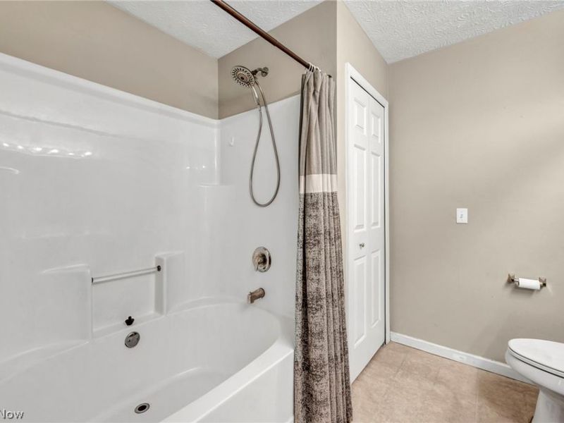 920 Alder Run Way, Akron, OH 44333 Photo 36