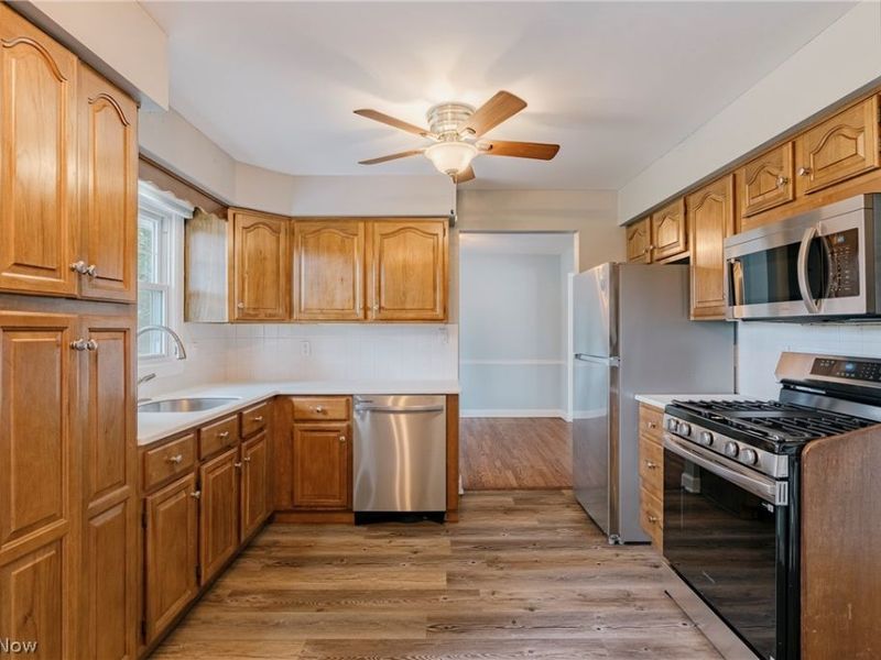 30223 Chatham Point Drive, Bay Village, OH 44140 Photo 11