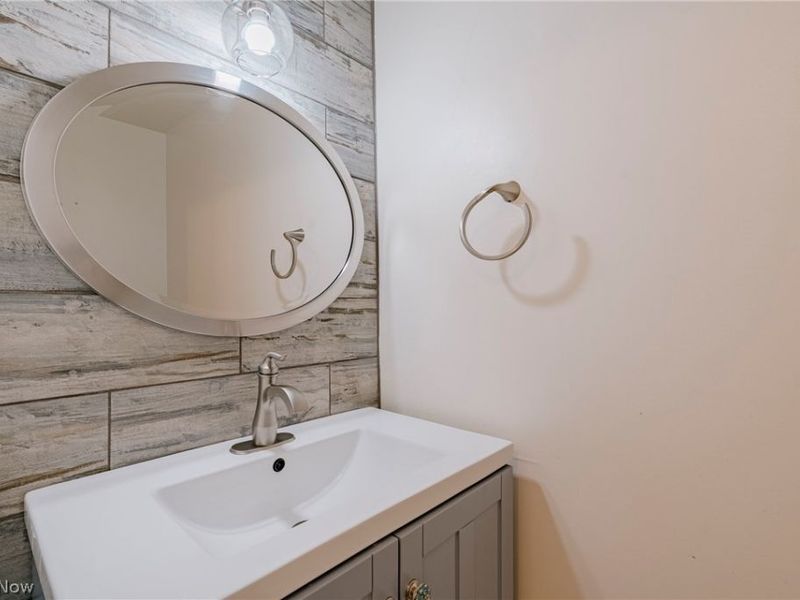 30223 Chatham Point Drive, Bay Village, OH 44140 Photo 18