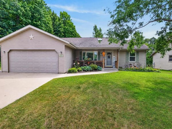 513 Polaris STREET, West Bend, WI 53095