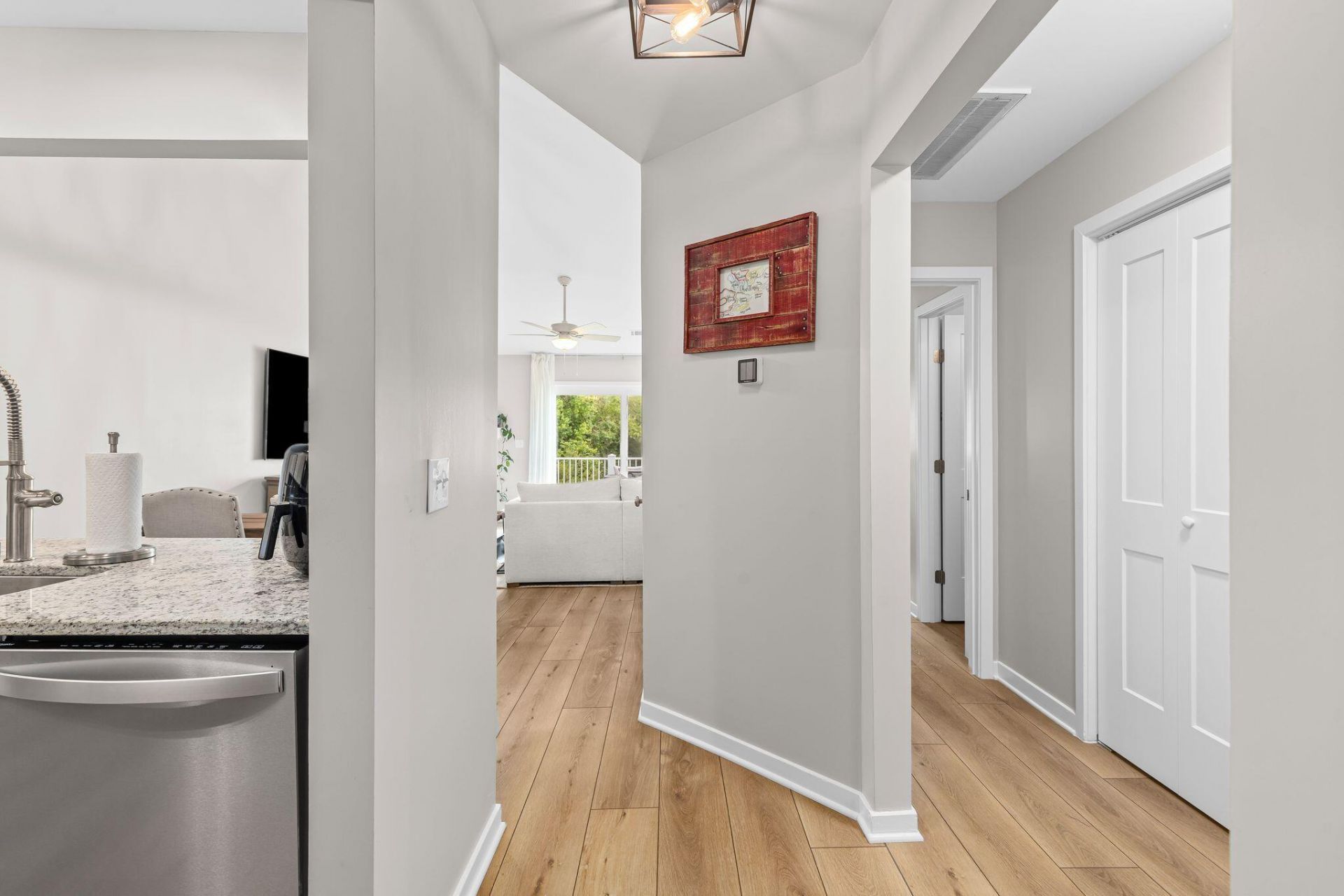850 Ilex Court Photo 13
