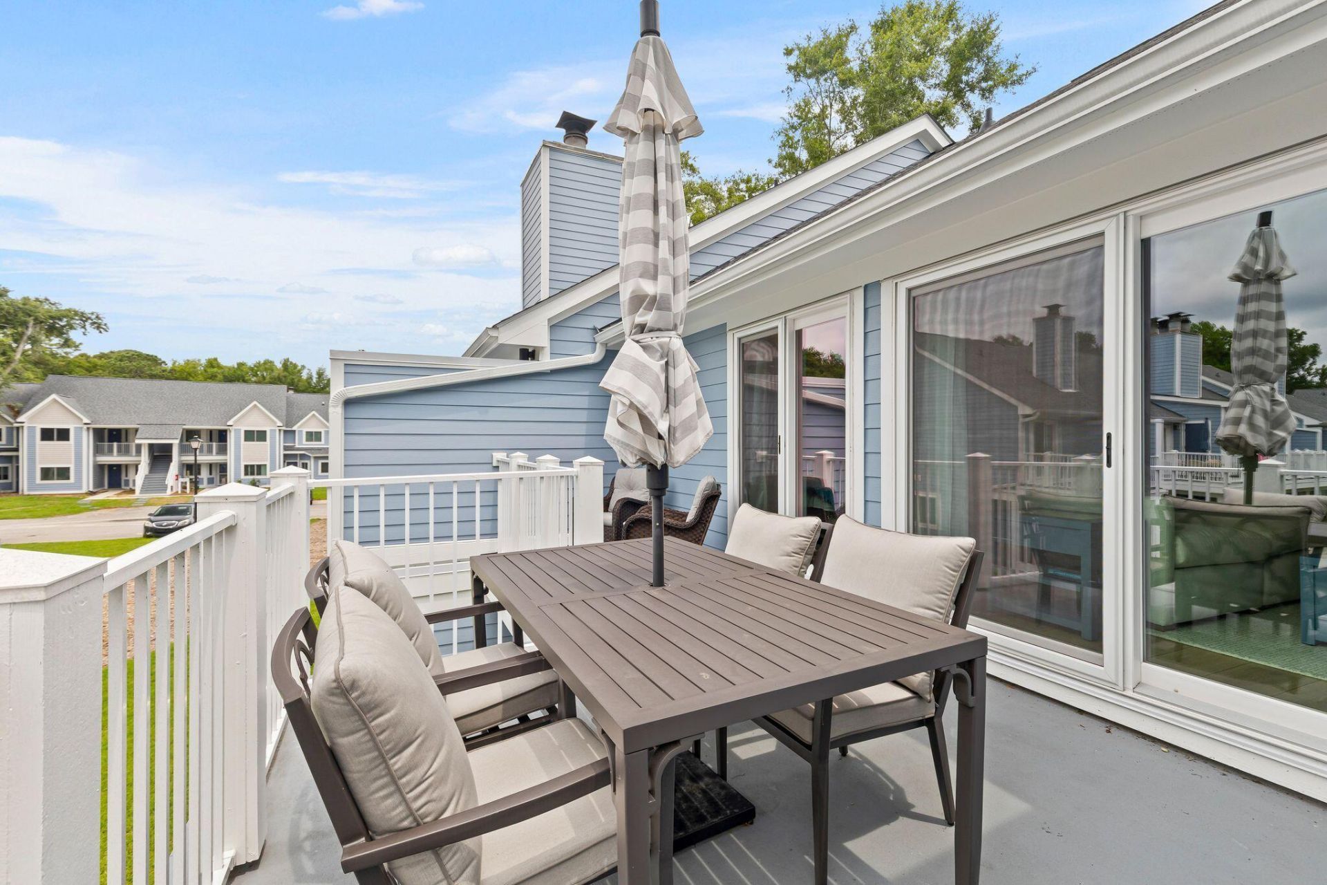 850 Ilex Court Photo 24
