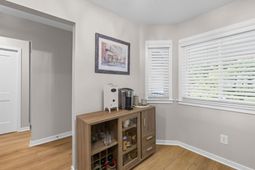 850 Ilex Court photo 4