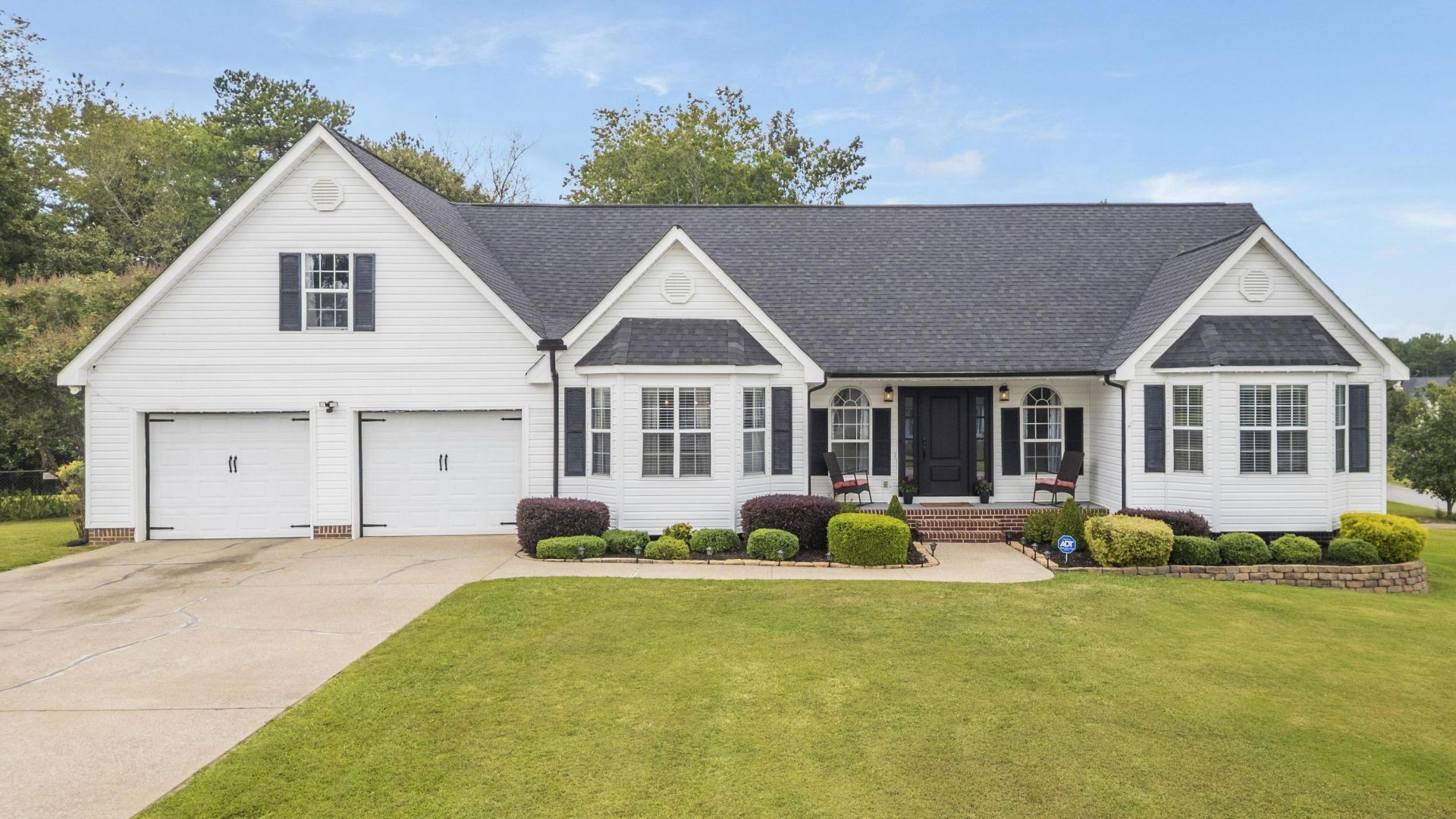8885 River Cove Drive, Harrison, TN 37341 Main Photo
