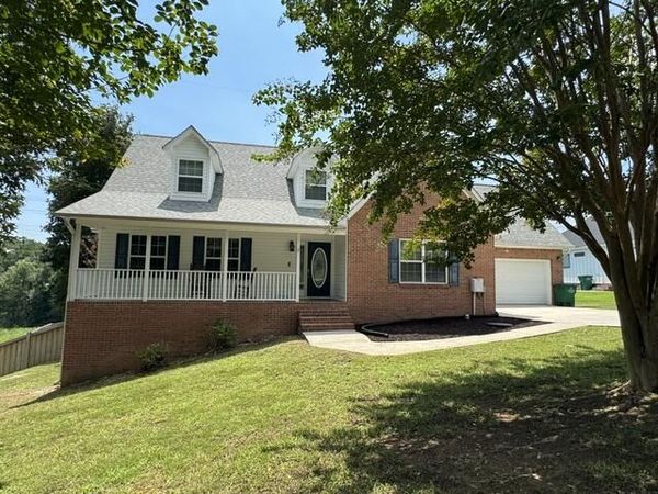 1718 Magnum Lane, Soddy Daisy, TN 37379