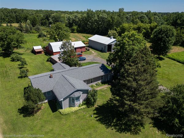 1840 N Lake Pleasant Road , Arcadia Township, Mi 48412