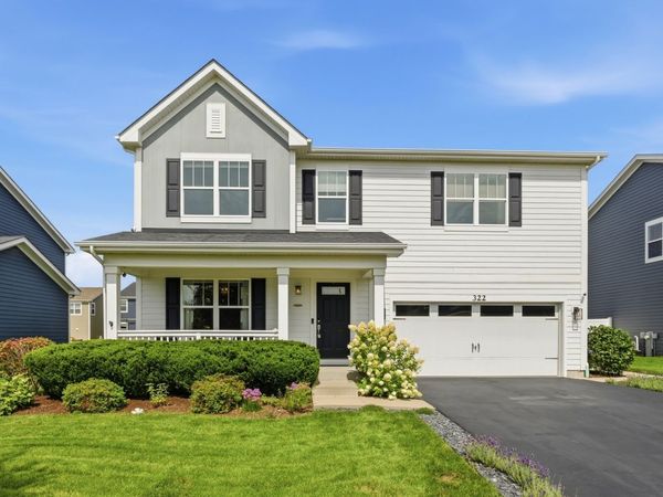 322 Longview Drive , Elgin, IL 60124