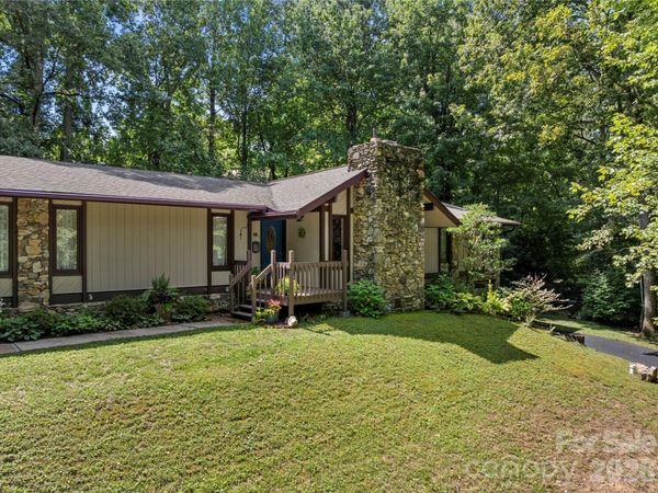 10 Brook Forest Drive , Arden, NC 28704
