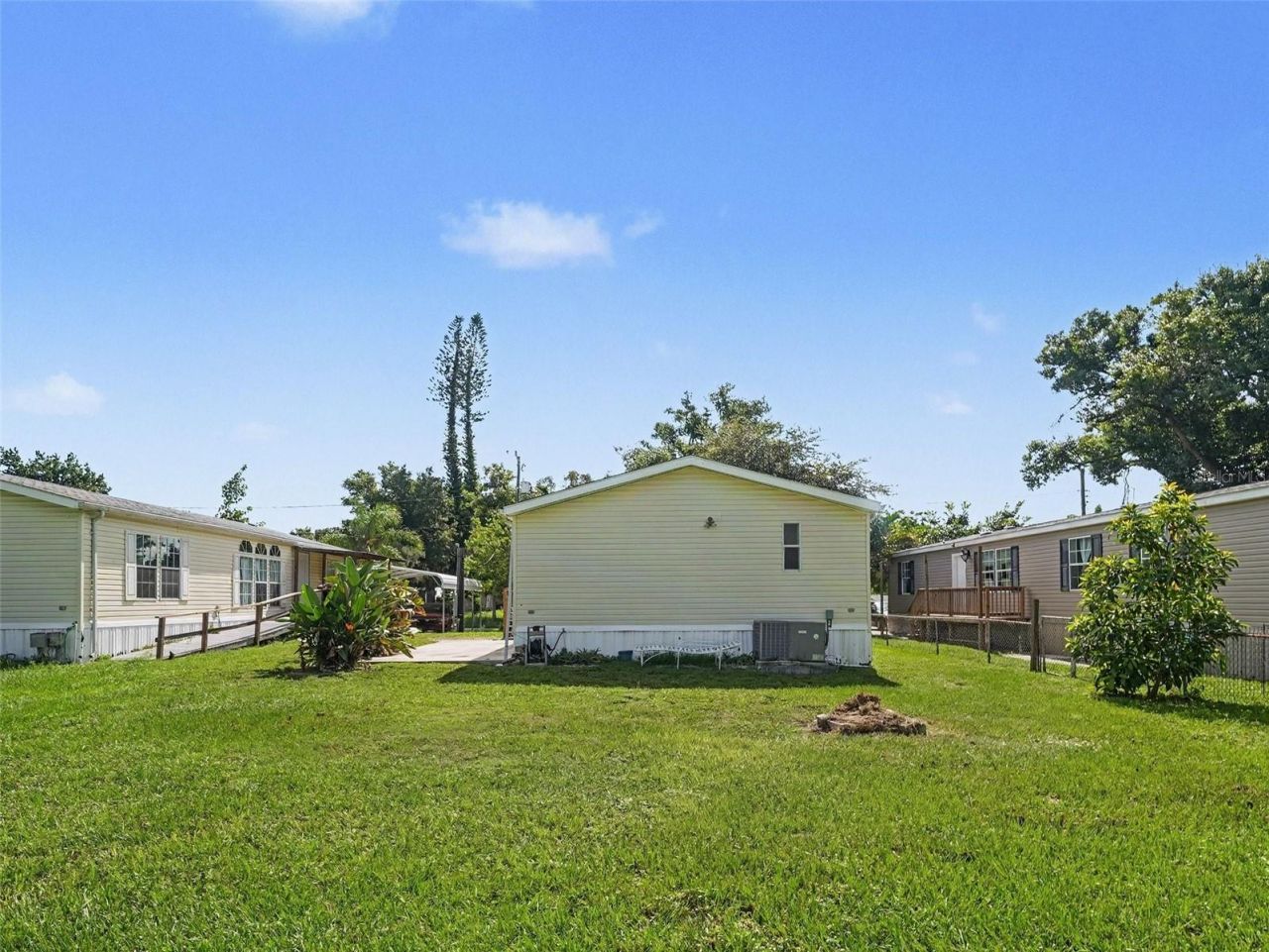 4928 Elizabeth Avenue , Sarasota, FL 34233 Photo