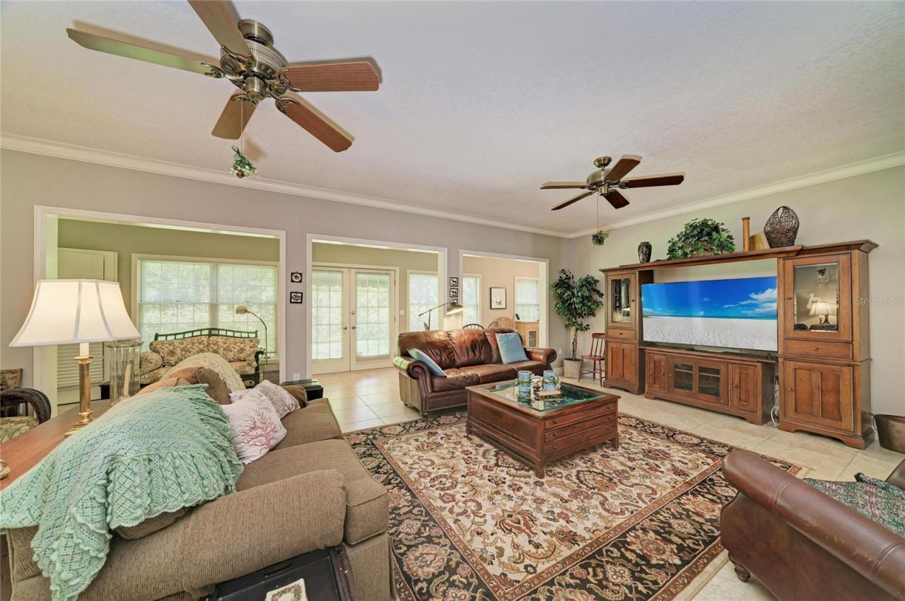 3706 Avenida Madera, Bradenton, FL 34210 Photo