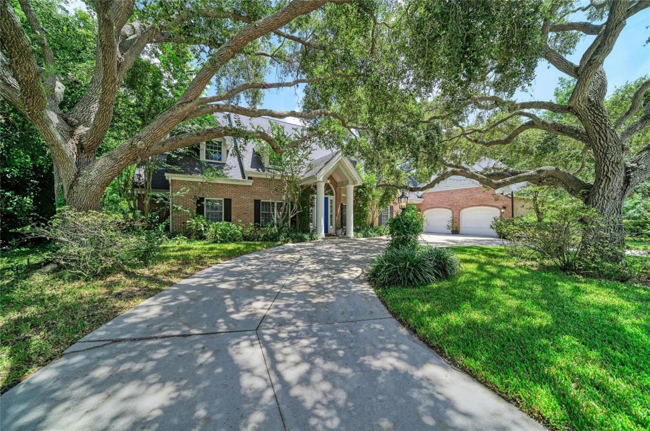 3706 Avenida Madera, Bradenton, FL 34210 Photo