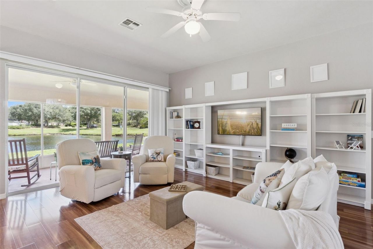 3805 Laurel View Drive , Kissimmee, FL 34744 Photo
