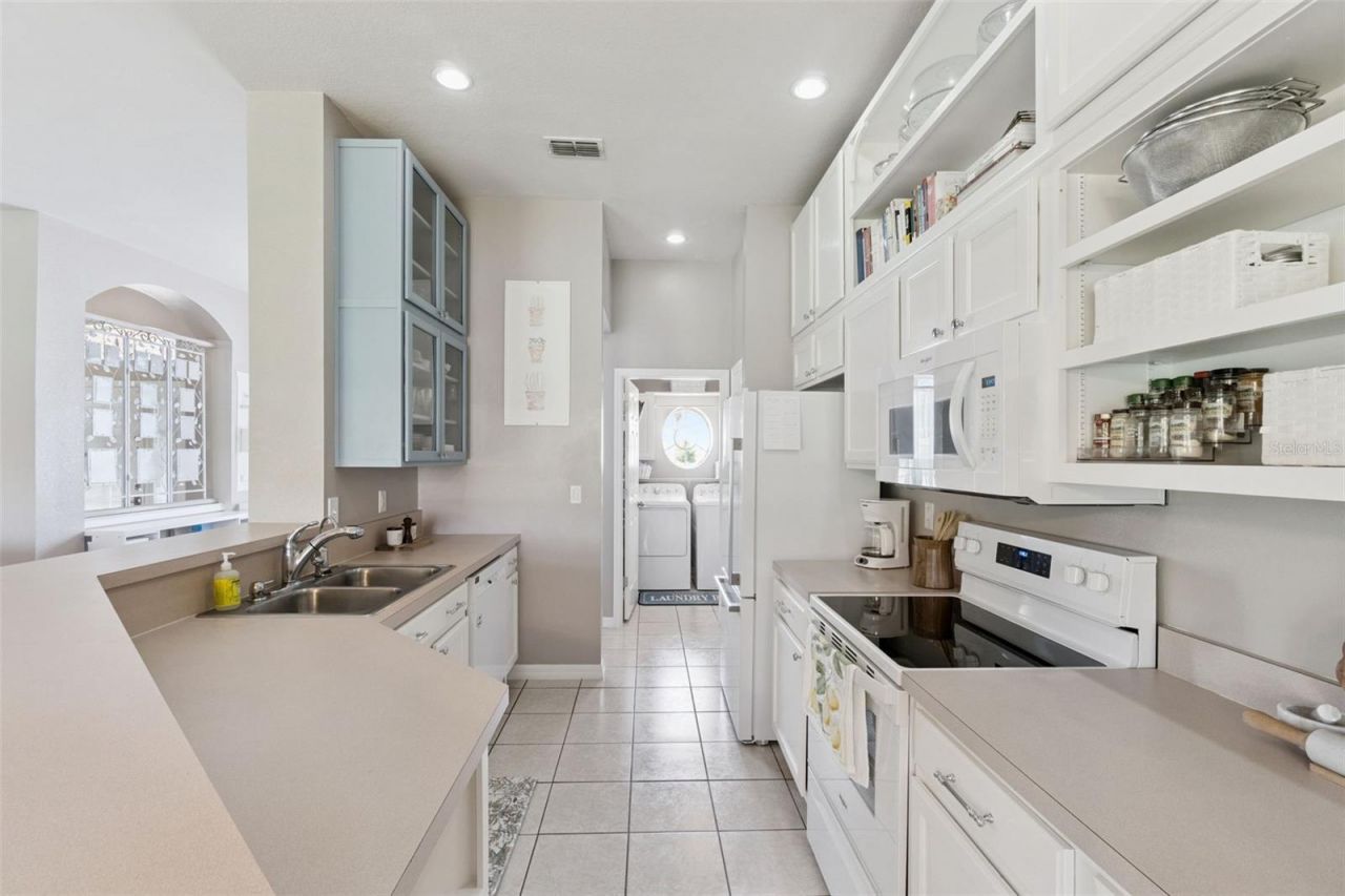 3805 Laurel View Drive , Kissimmee, FL 34744 Photo