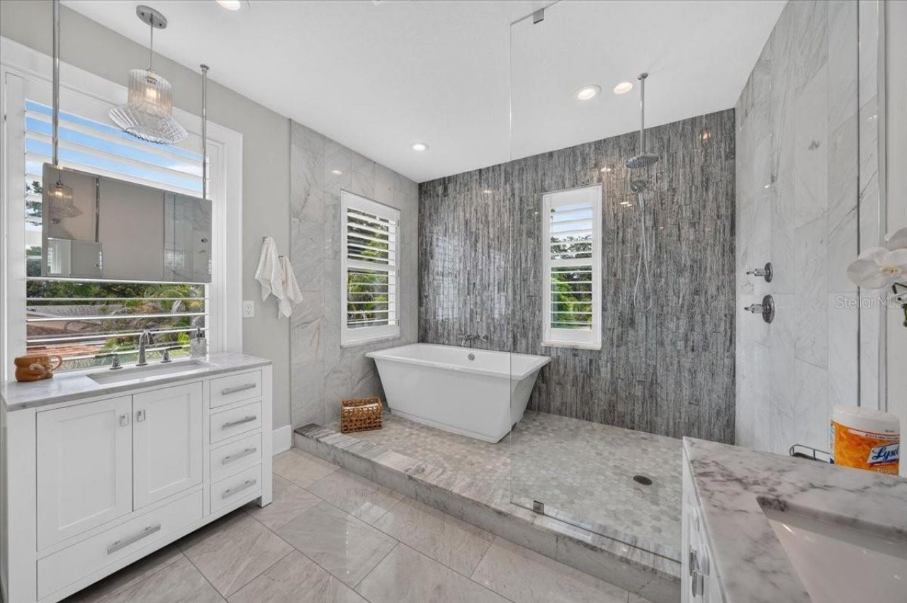 1308 W Plymouth Street, Tampa, FL 33603 Photo