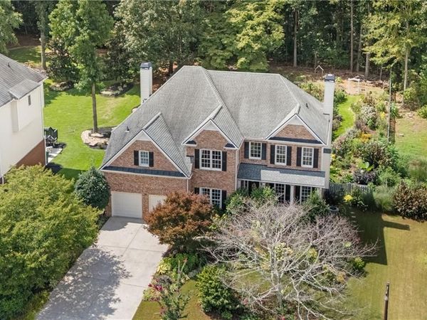 562 Vinings Springs Drive SE, Mableton, GA 30126