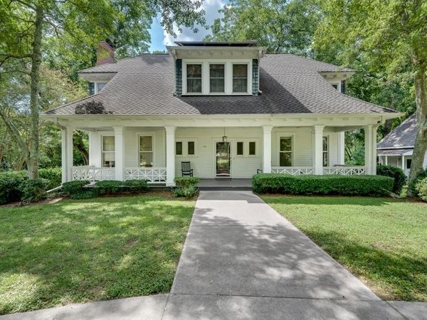 1001 Asbury Street , Oxford, GA 30054
