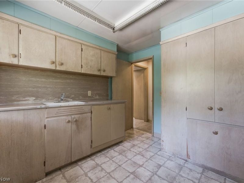 1111 Singing Brook Avenue NW, Massillon, OH 44646 Photo 34