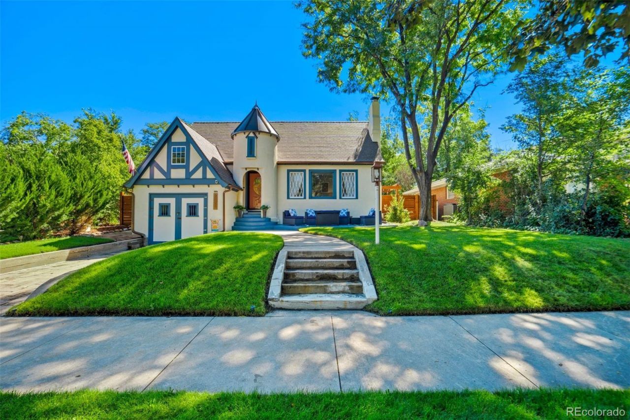 2221 Wood Avenue, Colorado Springs, CO 80907 Main Photo